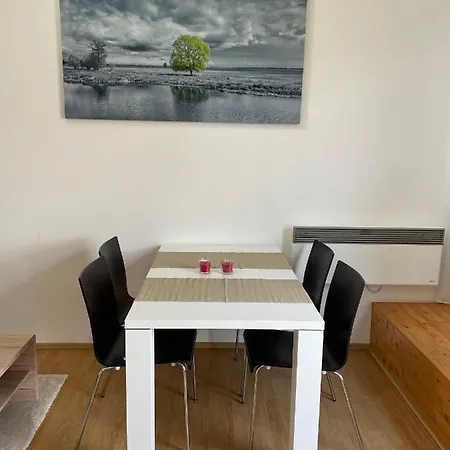 Marianna Apartmán *